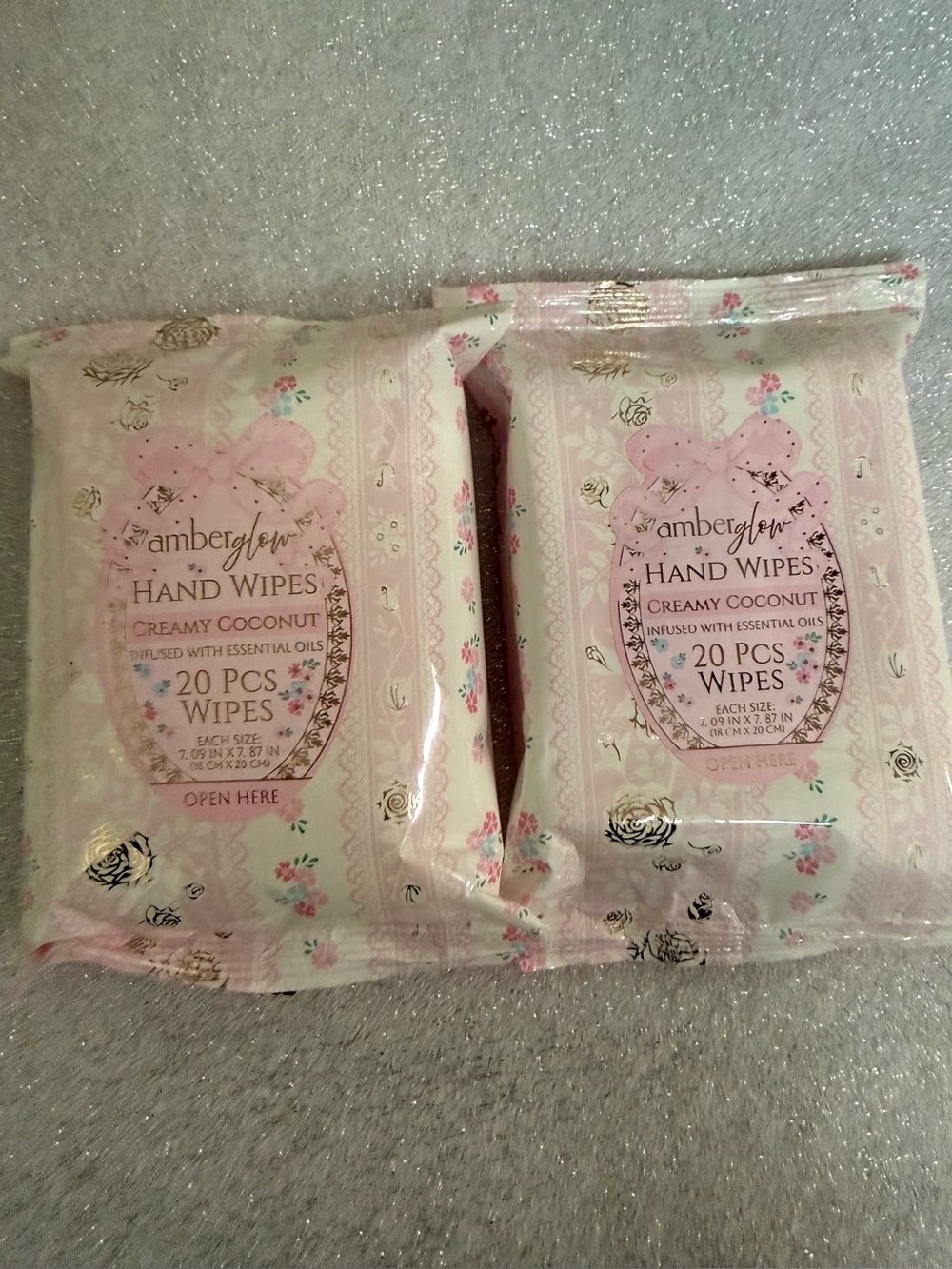 amberglow Creamy Coconut Hand Wipes